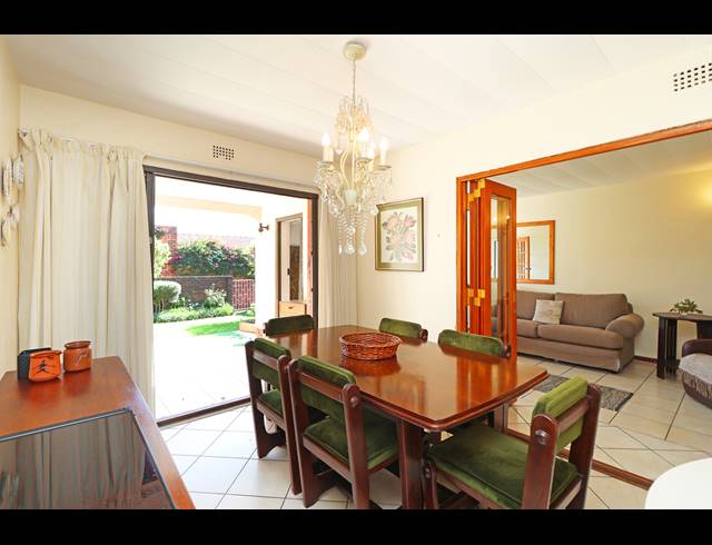 3 BEDROOM TOWNHOUSE FOR SALE IN FAIRLAND